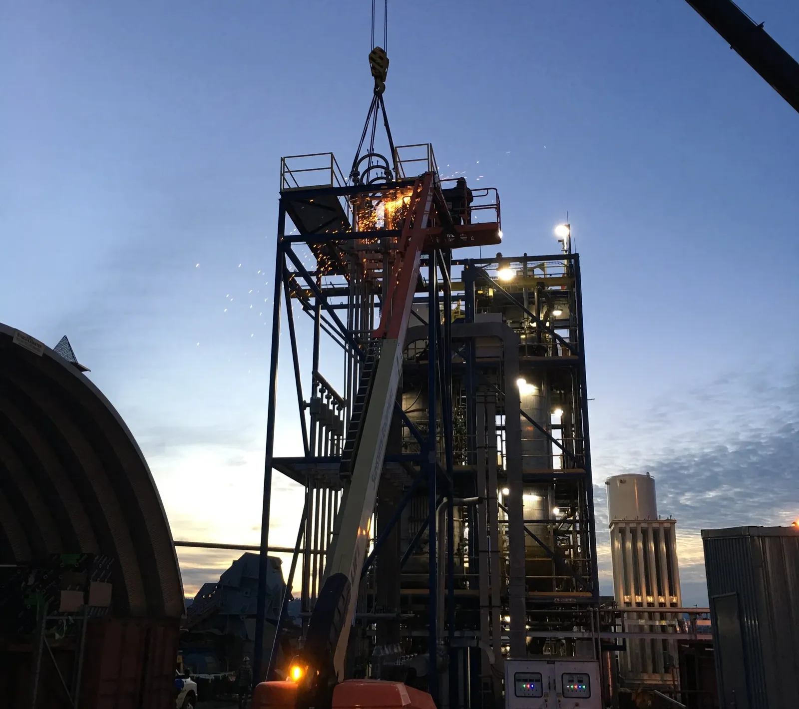 Methane pyrolysis unit
